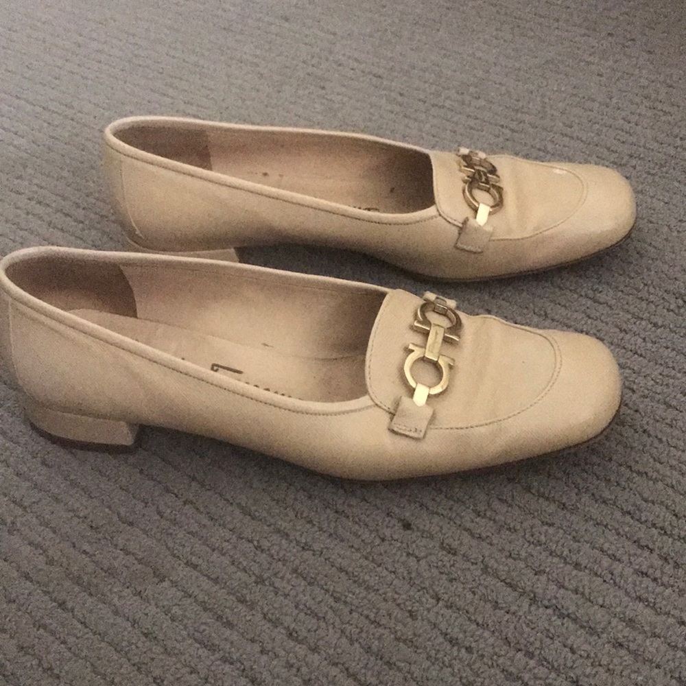 Vintage Ferragamo Flats